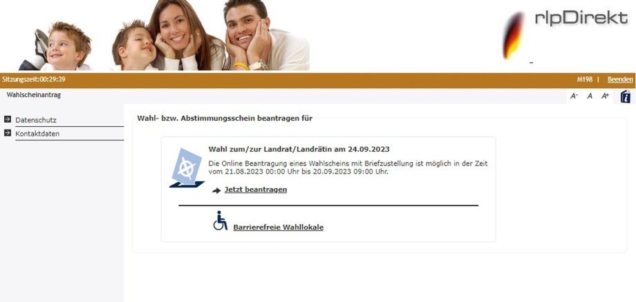 The photo shows a screenshot of the website for applying for a polling card.